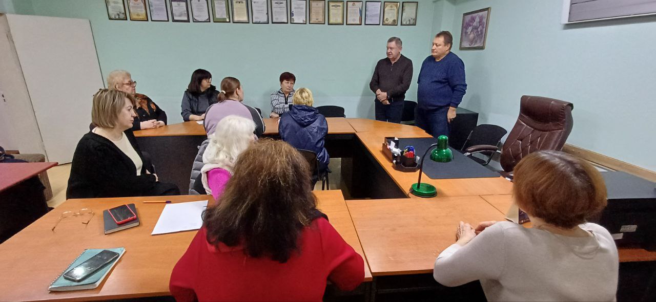 Валентин Левченко: В очередной раз сегодня встретился с замечательным коллективом Дворца молодежи «Юность» Валентин Левченко: В очередной раз сегодня встретился с замечательным коллективом Дворца молодежи «Юность»