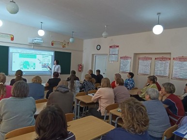 Медицинской сестрой кабинета по оказанию медицинской помощи несовершеннолетним Чермалыкской амбулатории ОПСМ была проведена беседа с сотрудниками Чермалыкской школы, старшеклассниками и родителями в поддержку Недели борьбы...