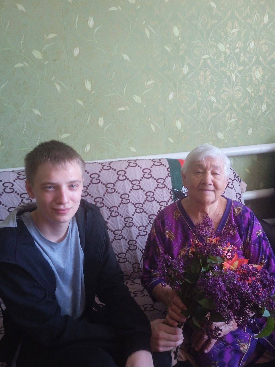 С любовью и теплом: активисты "Движения Первых" поздравляют бабушек и дедушек! С любовью и теплом: активисты "Движения Первых" поздравляют бабушек и дедушек!