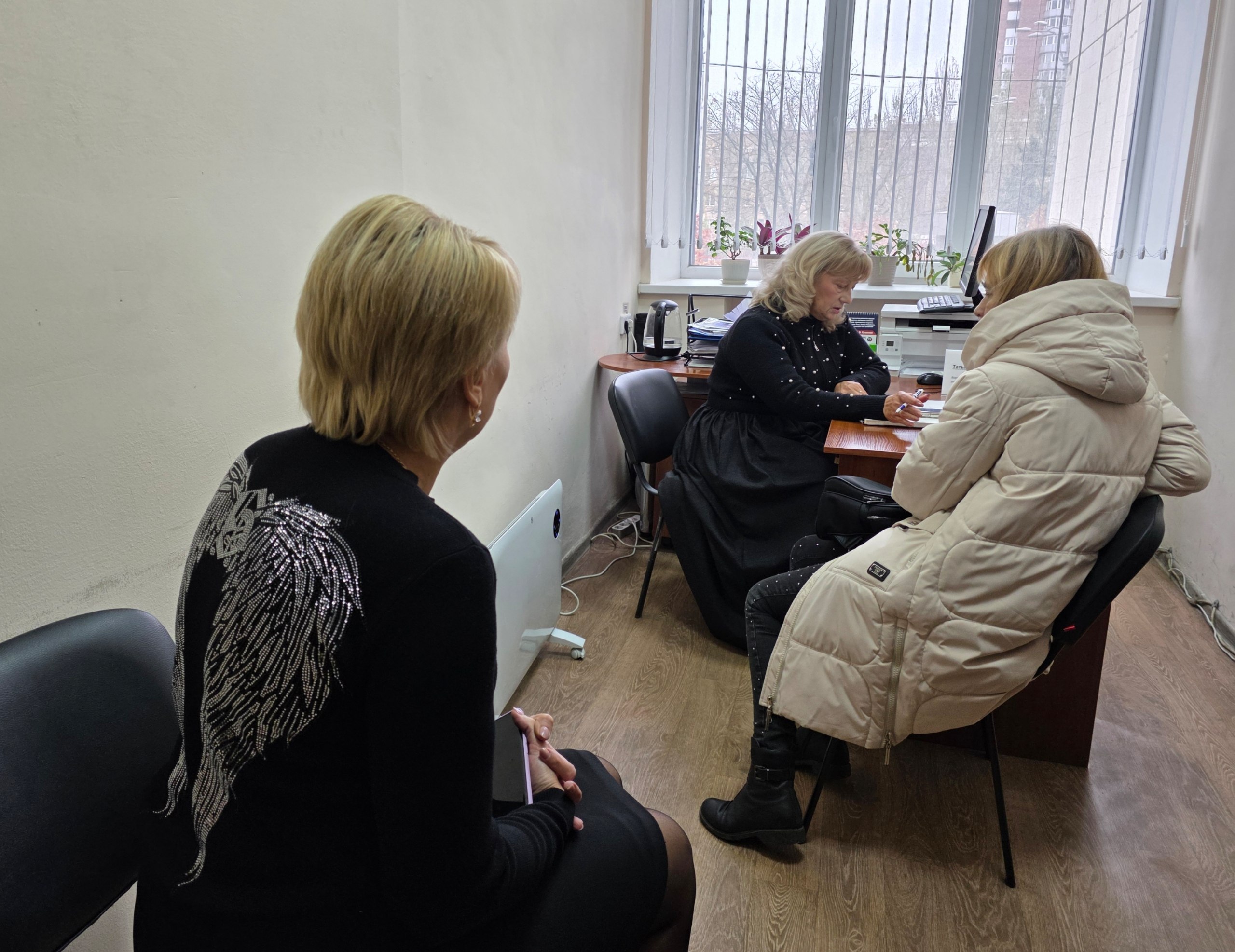 Татьяна Копылова: Сегодня, 28 октября, провела личный приём граждан в общественной приёмной Партии «Единая Россия» Татьяна Копылова: Сегодня, 28 октября, провела личный приём граждан в общественной приёмной Партии «Единая Россия»