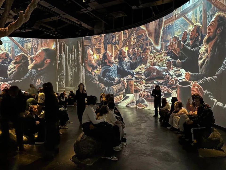 По благословению и приглашению митрополита Симферопольского и Крымского Тихона 400 школьников из ДНР получили возможность посетить «Новый Херсонес» По благословению и приглашению митрополита Симферопольского и Крымского Тихона 400 школьников из ДНР получили возможность посетить «Новый Херсонес»