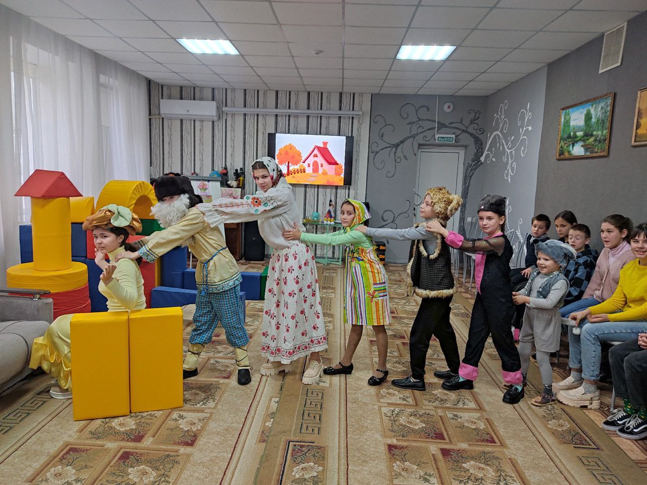 День бабушек и дедушек: «Бабушка рядышком с дедушкой» – праздник, объединяющий поколения! День бабушек и дедушек: «Бабушка рядышком с дедушкой» – праздник, объединяющий поколения!