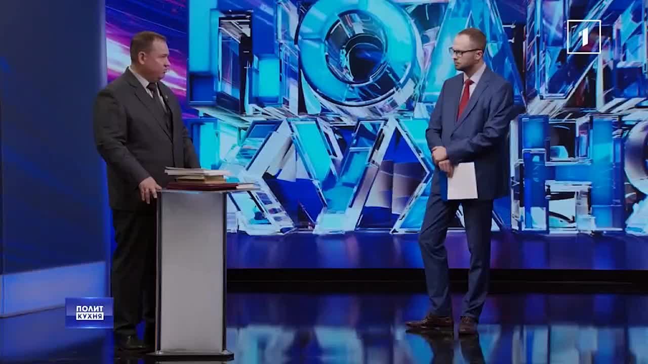 Алексей Муратов, руководитель РИК Донецкого отделения партии вместе с депутатами Народного Совета ДНР от фракции «Единая Россия» Анной Кондрыкинской и Александром Черниковым принял участие в телепередаче «Политкухня» на...