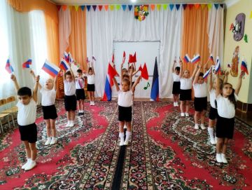 В детском саду Ждановки прошли мероприятия ко Дню народного единства