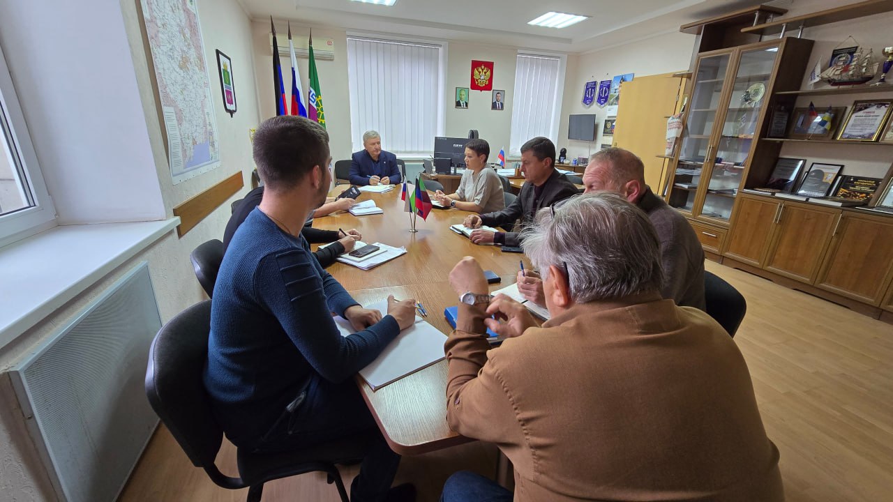 Николай Михайлов: Провел оперативное совещание по текущим вопросам Николай Михайлов: Провел оперативное совещание по текущим вопросам