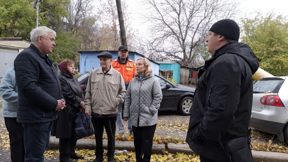 Наталья Бегуненко: По поручению Главы ДНР Дениса Пушилина в Петровском районе продолжаются встречи с населением Наталья Бегуненко: По поручению Главы ДНР Дениса Пушилина в Петровском районе продолжаются встречи с населением