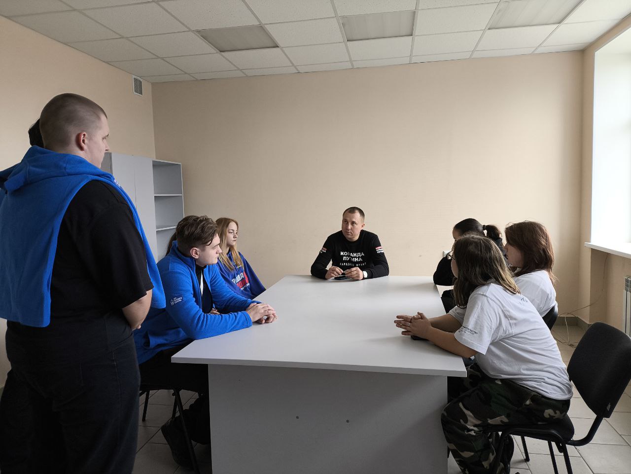 Денис Зубов: ГосСтарт.Диалог. 28 октября в городском округе Иловайск состоялась встреча активной молодежи с заведующим сектором физической культуры, спорта и молодежной политики – Киреевым Владимиром Александровичем. На... Денис Зубов: ГосСтарт.Диалог. 28 октября в городском округе Иловайск состоялась встреча активной молодежи с заведующим сектором физической культуры, спорта и молодежной политики – Киреевым Владимиром Александровичем. На...