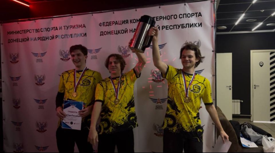 Гранд-финал по Counter-Strike 2 — это было мощно! Гранд-финал по Counter-Strike 2 — это было мощно!