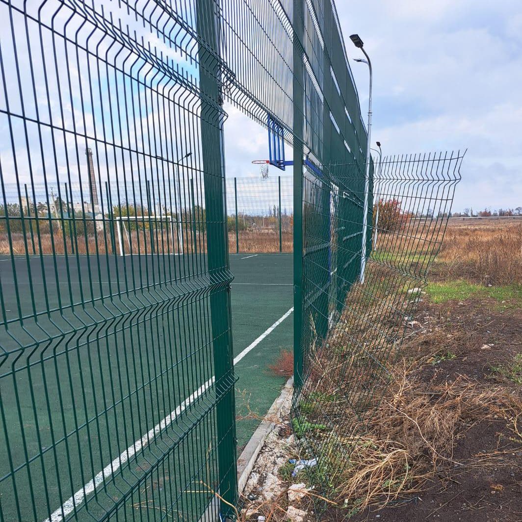 Бригада из Владимирской области работает в Кировском Бригада из Владимирской области работает в Кировском