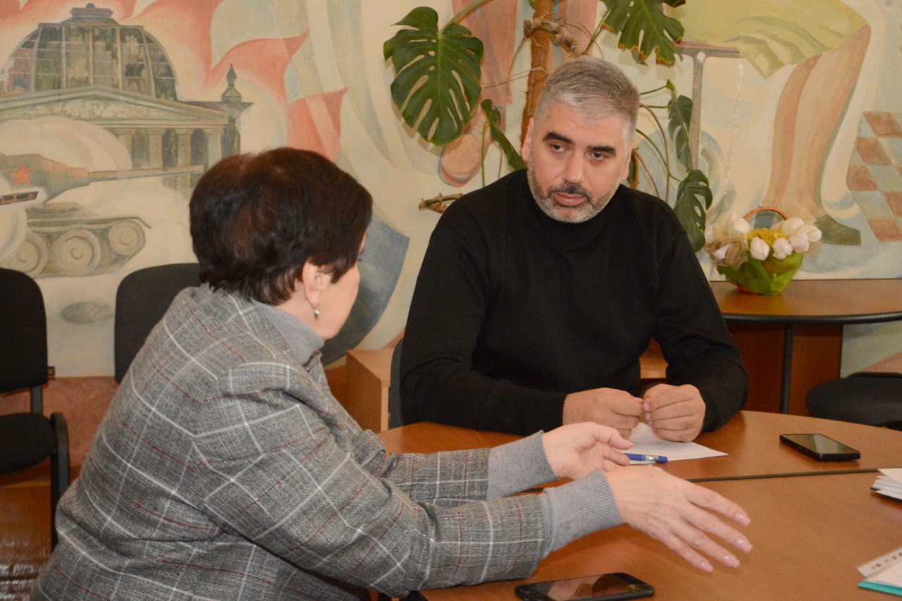 Алексей Дорофеев: Сегодняшний день прошёл в живом и прямом диалоге с дончанами Алексей Дорофеев: Сегодняшний день прошёл в живом и прямом диалоге с дончанами