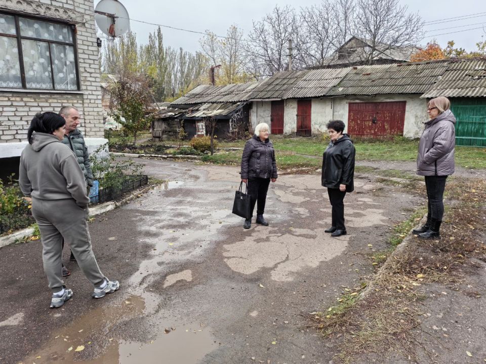 Иван Приходько: В Никитовском внутригородском районе города Горловка состоялись встречи с жителями Иван Приходько: В Никитовском внутригородском районе города Горловка состоялись встречи с жителями