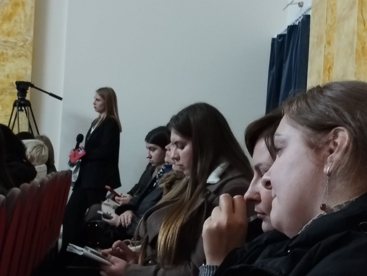 Педагоги Горловки приняли участие в образовательном курсе «Противодействие идеологии экстремизма и терроризма в молодежной среде» Педагоги Горловки приняли участие в образовательном курсе «Противодействие идеологии экстремизма и терроризма в молодежной среде»