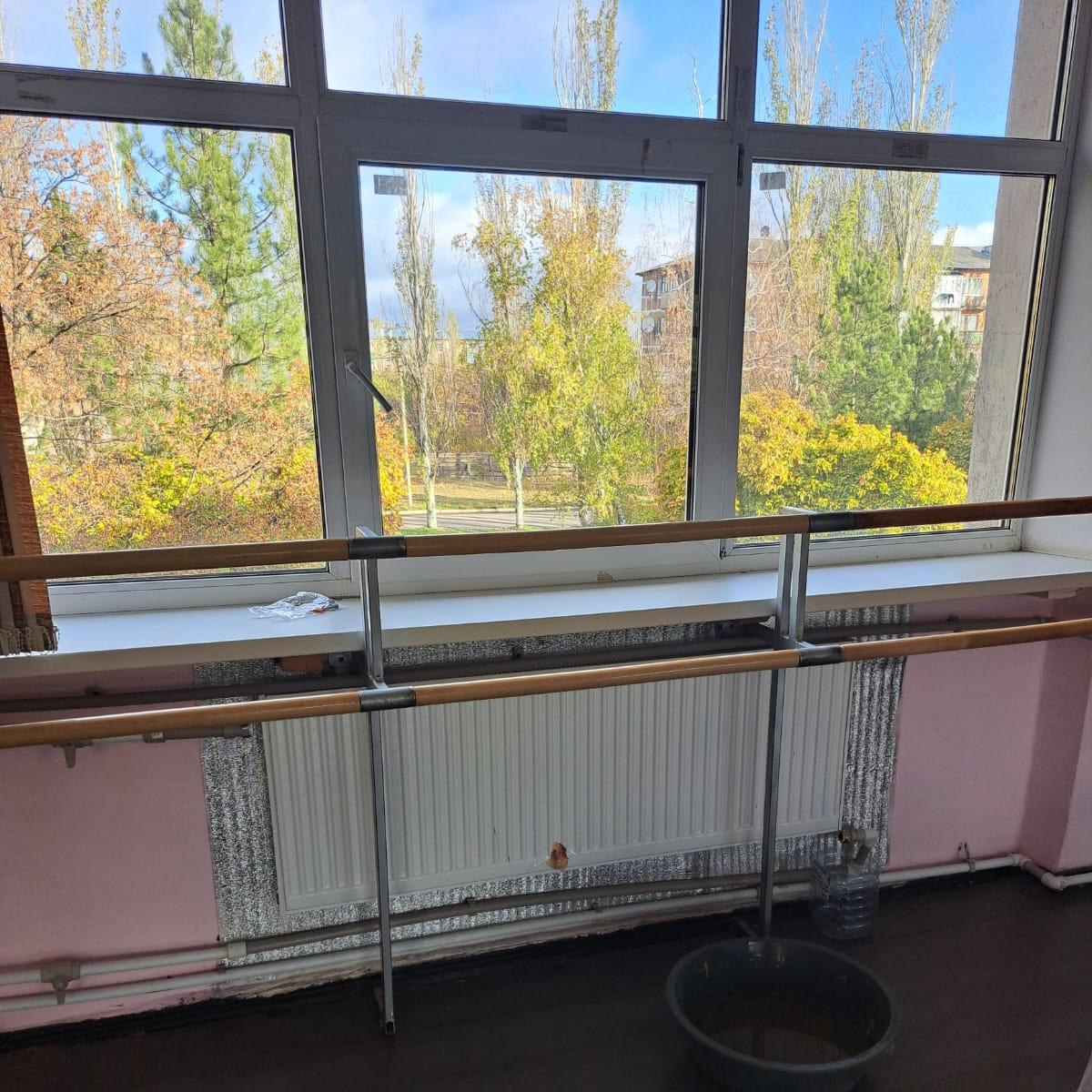 Бригада из Владимирской области работает в Кировском Бригада из Владимирской области работает в Кировском