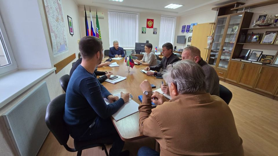 Глава муниципального образования Старобешевский муниципальный округ Николай Михайлов провел оперативное совещание по текущим вопросам Глава муниципального образования Старобешевский муниципальный округ Николай Михайлов провел оперативное совещание по текущим вопросам