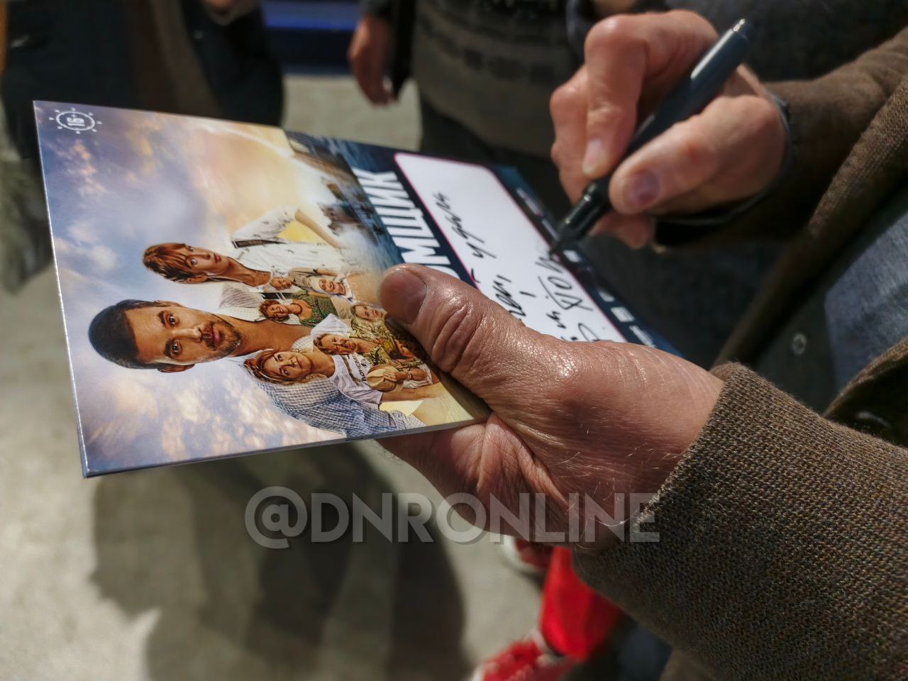 В Донецке показали новую картину Федора Попова «Паромщик» В Донецке показали новую картину Федора Попова «Паромщик»