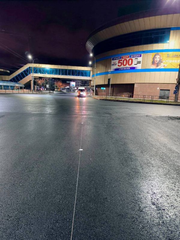 Александр Бондаренко: В рамках восстановления улично-дорожной сети Донецка в текущем году отремонтируем ещё два объекта - Моспинское шоссе и дорогу на с. Темрюки и с. Гришки