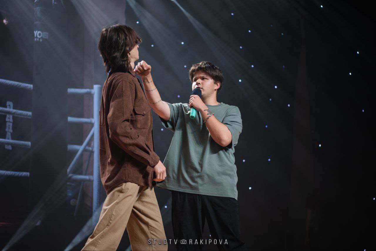 Это было легендарно!. Дебют первокурсника 2025 подошёл к концу и мы готовы представить вам первую порцию фотографий с самого яркого события в этом году Скорее смотри фоточки и следи за постами, ведь скоро будет много крутого... Это было легендарно!. Дебют первокурсника 2025 подошёл к концу и мы готовы представить вам первую порцию фотографий с самого яркого события в этом году Скорее смотри фоточки и следи за постами, ведь скоро будет много крутого...