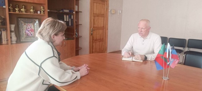  : 28  2025                     ...