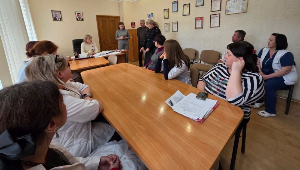 Татьяна Копылова: Сегодня, 29 октября, по поручению Главы Республики Дениса Пушилина и в рамках проекта "УПРАВДОМ", реализуемого партией "Единая Россия" Татьяна Копылова: Сегодня, 29 октября, по поручению Главы Республики Дениса Пушилина и в рамках проекта "УПРАВДОМ", реализуемого партией "Единая Россия"