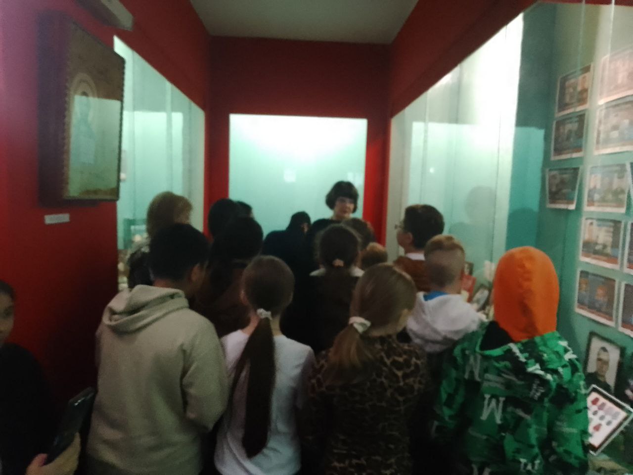 29 октября в МБУ «Музей истории города Харцызска» для учащихся ГБОУ «СШ № 7 Г. О. ХАРЦЫЗСК» и ГБОУ «СШ № 25 Г. О. ХАРЦЫЗСК» прошли краеведческие экскурсии «Харцызск –ты судеб наших взлет» по истории Харцызского края и города... 29 октября в МБУ «Музей истории города Харцызска» для учащихся ГБОУ «СШ № 7 Г. О. ХАРЦЫЗСК» и ГБОУ «СШ № 25 Г. О. ХАРЦЫЗСК» прошли краеведческие экскурсии «Харцызск –ты судеб наших взлет» по истории Харцызского края и города...