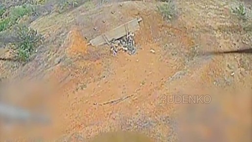 Андрей Руденко: В Донецкой народной республике (ДНР) на Константиновском направлении в районе н.п.Александро-Калиново операторами БпЛА «Южной» группировки войск в ходе ведения воздушной разведки и наблюдения за местностью...