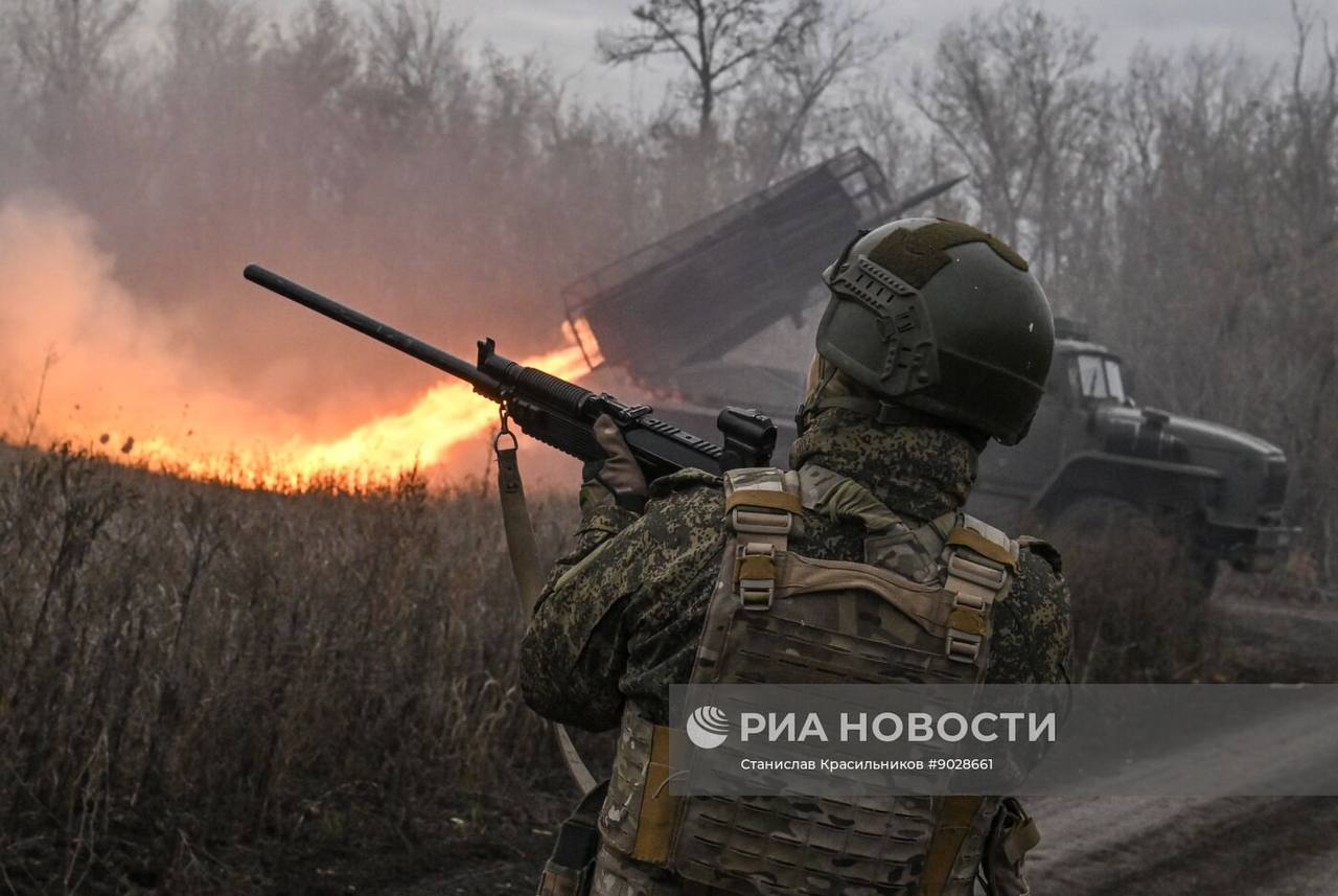 Боевая работа расчёта РСЗО 9К51 «Град» группировки войск «Центр» на Покровском (Красноармейском) направлении Боевая работа расчёта РСЗО 9К51 «Град» группировки войск «Центр» на Покровском (Красноармейском) направлении