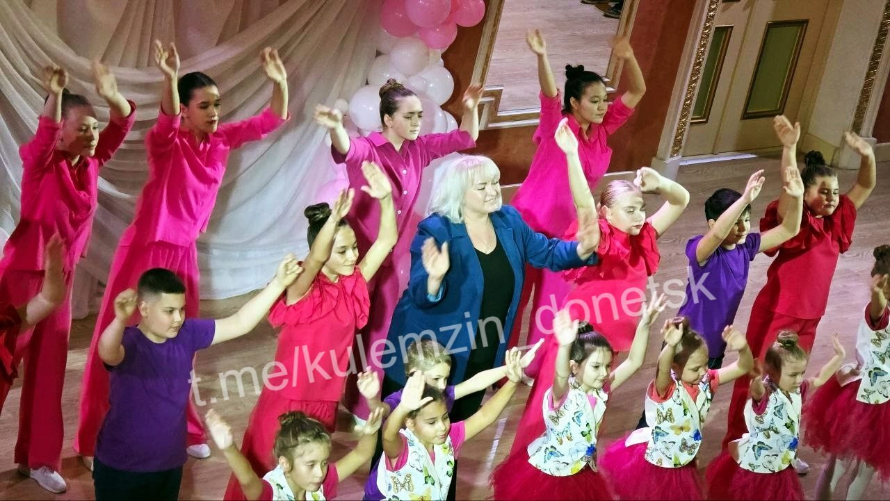 В учреждениях культуры нашего города состоялись праздничные мероприятия, посвящённые Дню бабушек и дедушек В учреждениях культуры нашего города состоялись праздничные мероприятия, посвящённые Дню бабушек и дедушек