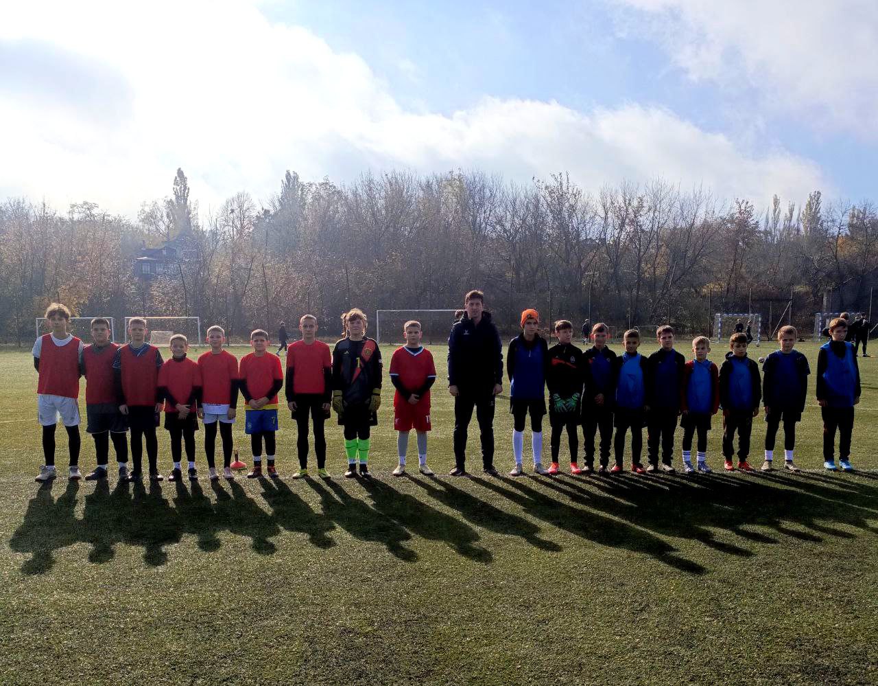 Ждановские футболисты заняли призовое место в соревнованиях по футболу в Енакиево Ждановские футболисты заняли призовое место в соревнованиях по футболу в Енакиево