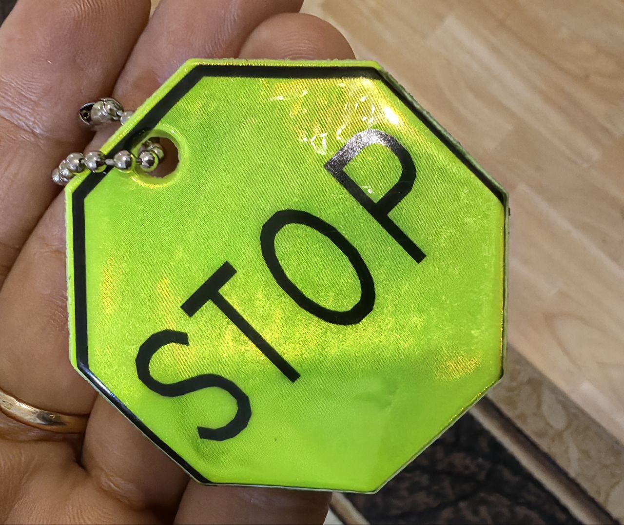 В рамках партийного проекта «Безопасные дороги», депутаты Тельмановского муниципального совета Максим Скрипка и Наталья Зубач совместно с инспектором ГИБДД ОМВД России «Тельмановский» лейтенантом полиции Юлией Пташкой... В рамках партийного проекта «Безопасные дороги», депутаты Тельмановского муниципального совета Максим Скрипка и Наталья Зубач совместно с инспектором ГИБДД ОМВД России «Тельмановский» лейтенантом полиции Юлией Пташкой...