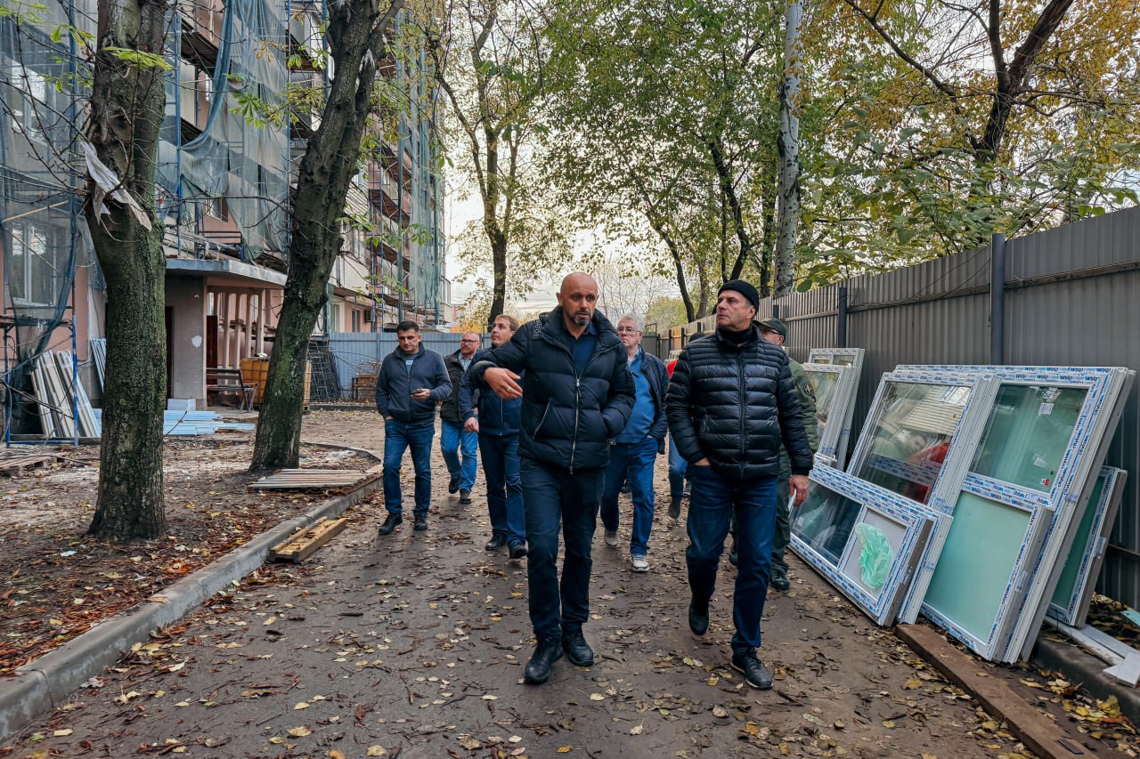 Рабочий объезд делегации из Санкт-Петербурга в Мариуполе продолжается Рабочий объезд делегации из Санкт-Петербурга в Мариуполе продолжается