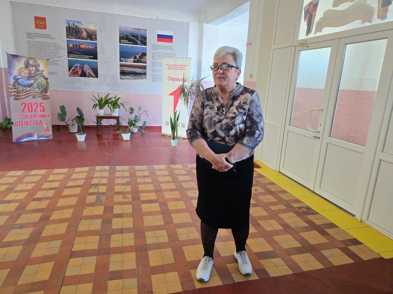 Заместитель главы администрации Старобешевского муниципального округа Вера Немилостивая провела встречу с трудовым коллективом ГБОУ "Кумачовская школа Старобешевского м.о."