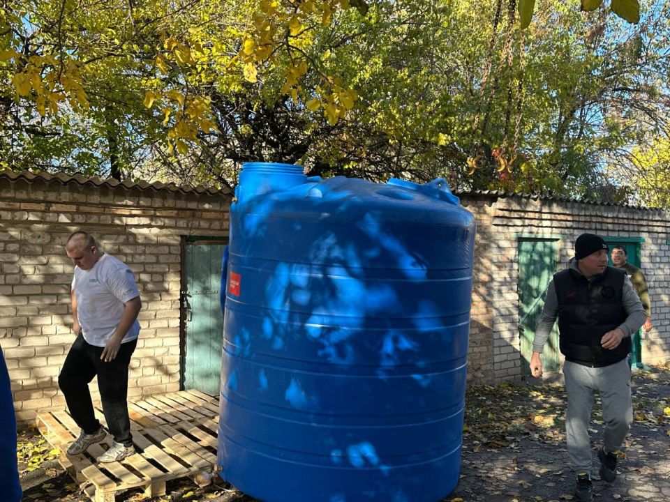 Дополнительные емкости для водоразбора населением Дополнительные емкости для водоразбора населением