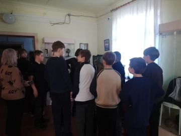 29 октября в МБУ «Музей истории города Харцызска» для учащихся ГБОУ «СШ № 7 Г. О. ХАРЦЫЗСК» и ГБОУ «СШ № 25 Г. О. ХАРЦЫЗСК» прошли краеведческие экскурсии «Харцызск –ты судеб наших взлет» по истории Харцызского края и города...