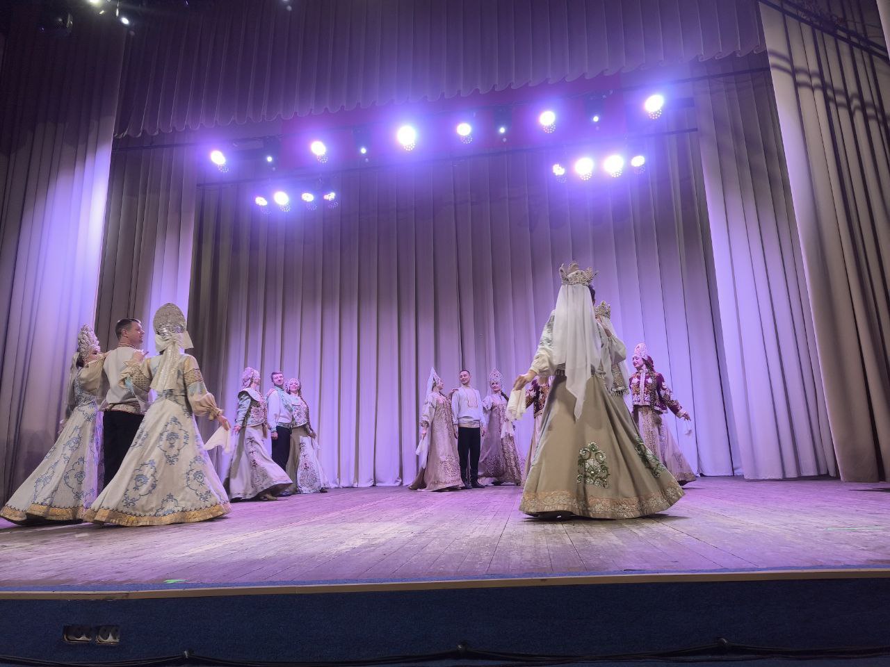 «МНОГОНАЦИОНАЛЬНЫЙ ДОНБАСС» «МНОГОНАЦИОНАЛЬНЫЙ ДОНБАСС»