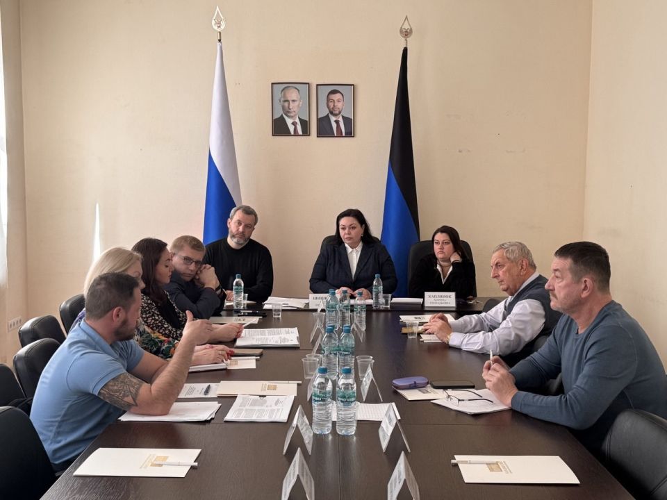 Защита прав дольщиков и бесхозяйного имущества: в Народном Совета обсудили «дорожную карту» Защита прав дольщиков и бесхозяйного имущества: в Народном Совета обсудили «дорожную карту»