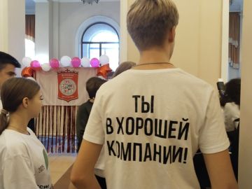 Специалисты Службы занятости населения ДНР работали сегодня на двух площадках Республиканской ярмаркой профессий