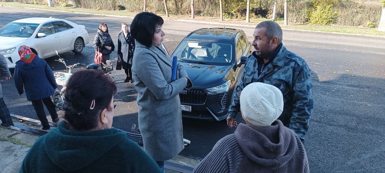 Сегодня заместитель Главы Администрации Тельмановского округа провела встречу с жителями села Кузнецово-Михайловка