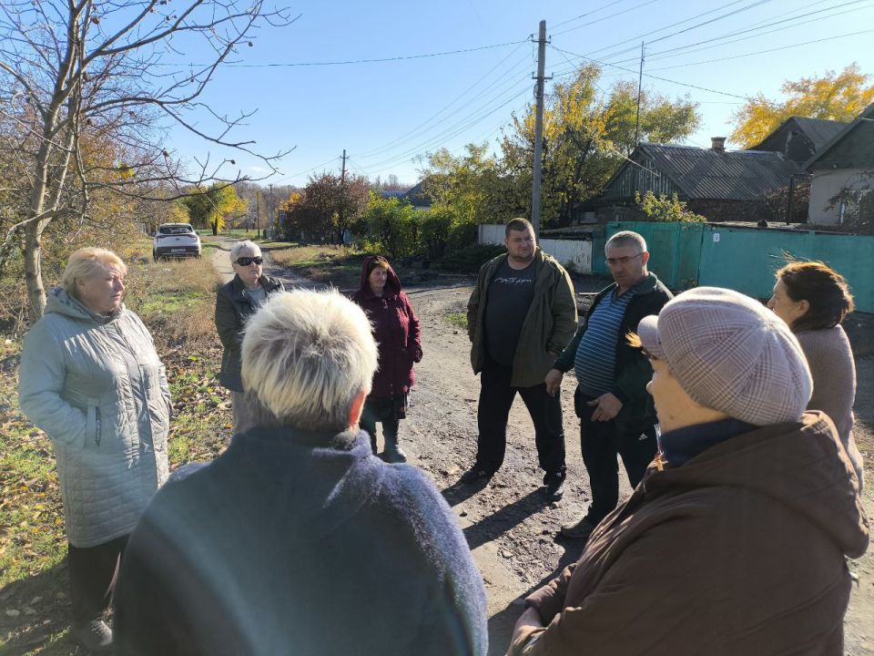 Денис Зубов: Встреча лидера общественного мнения с населением Денис Зубов: Встреча лидера общественного мнения с населением