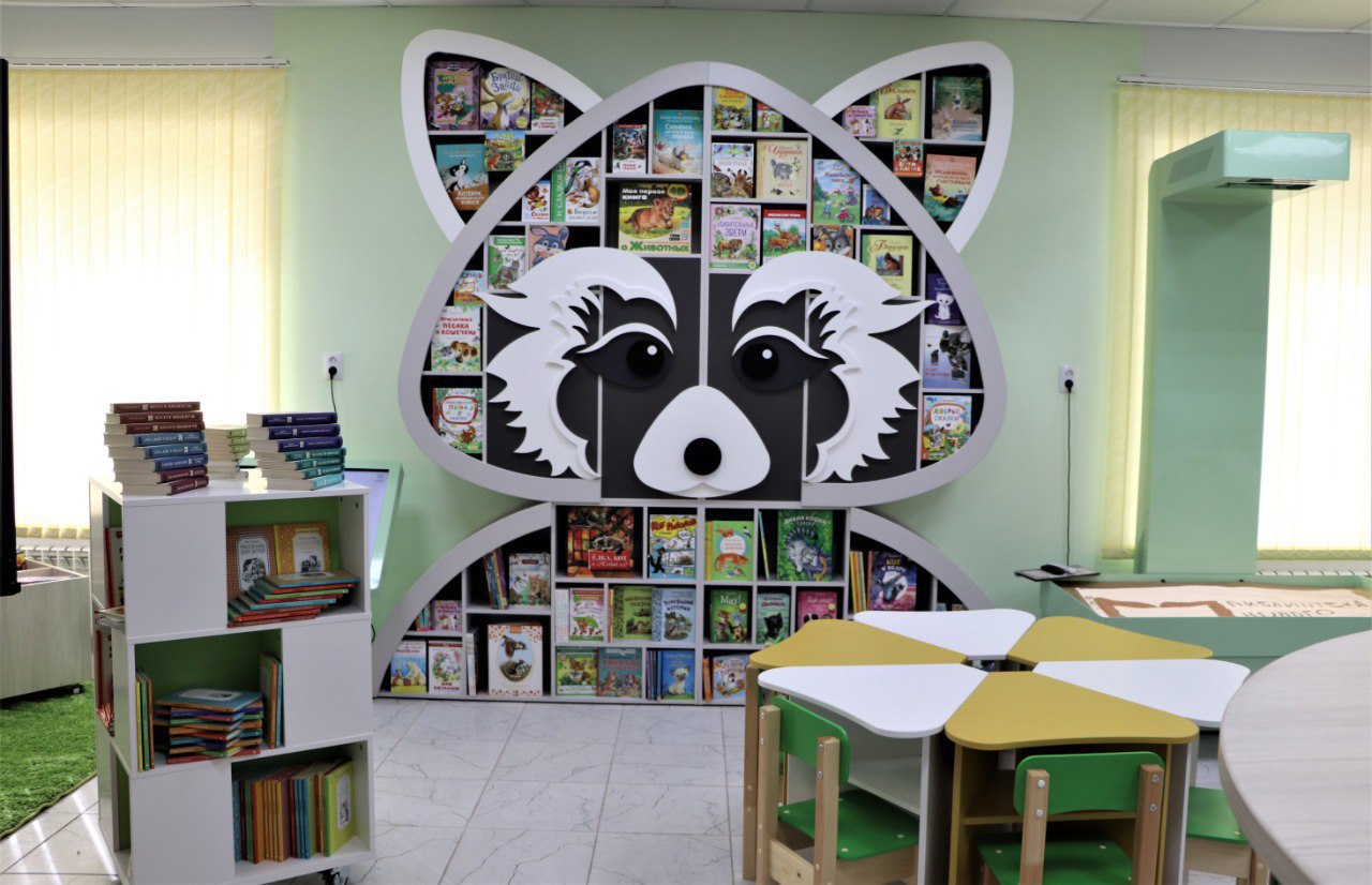 Михаил Желтяков: Сегодня знаковое событие для всего нашего края, и особенно — для подрастающего поколения! 30 октября в Енакиево состоялось торжественное открытие библиотеки «нового поколения», модернизированной в рамках...