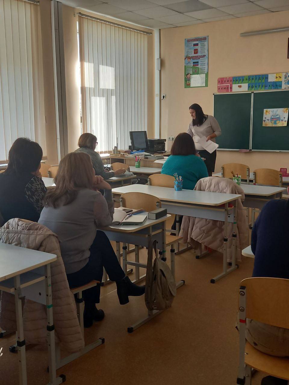 Семинар по вопросам составления учебного расписания прошел в Мангушском округе Семинар по вопросам составления учебного расписания прошел в Мангушском округе