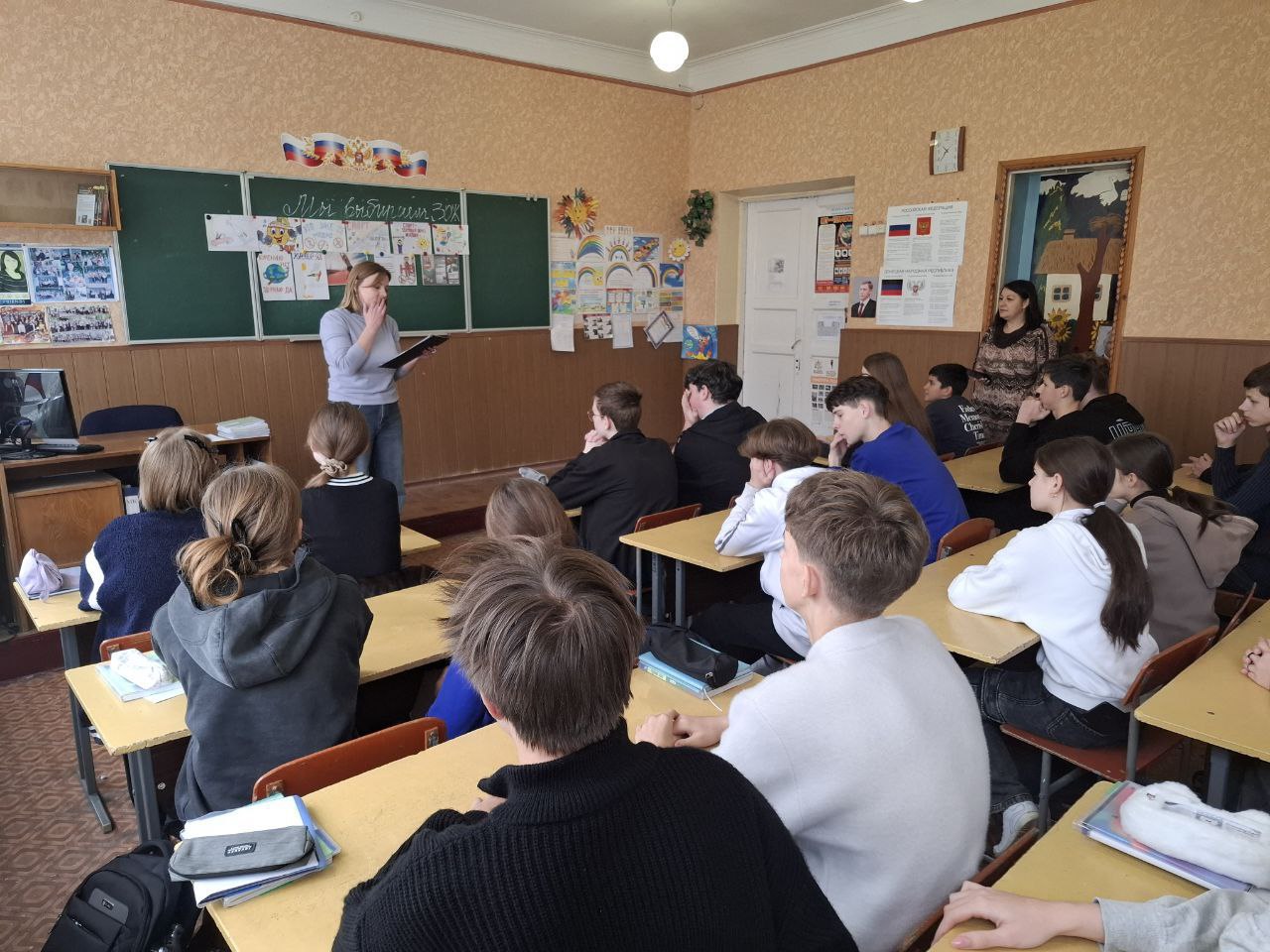 Жизнь прекрасна без вредных привычек: в Харцызске прошла серия профилактических мероприятий ко Дню отказа от курения Жизнь прекрасна без вредных привычек: в Харцызске прошла серия профилактических мероприятий ко Дню отказа от курения