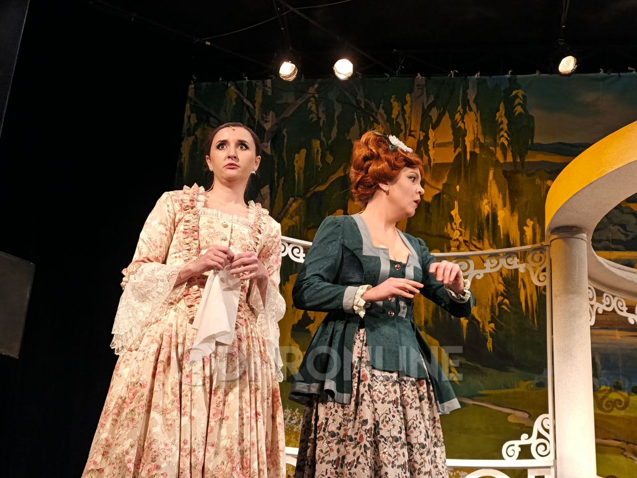 В Донецкой муздраме прошла премьера спектакля «Так не бывает!» В Донецкой муздраме прошла премьера спектакля «Так не бывает!»