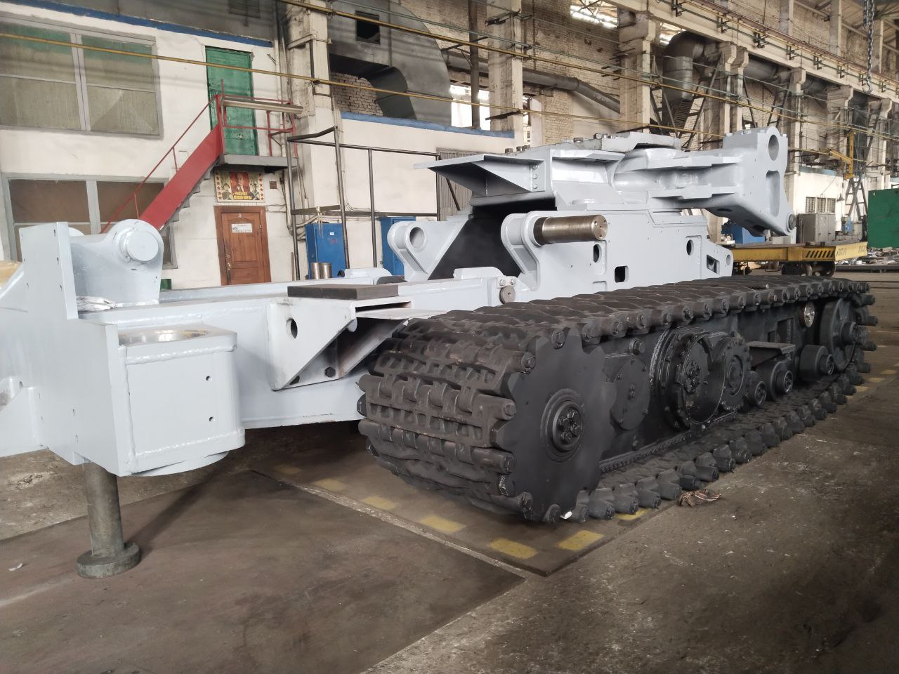 Ясиноватский машзавод открывает проходную для профильных специалистов Ясиноватский машзавод открывает проходную для профильных специалистов