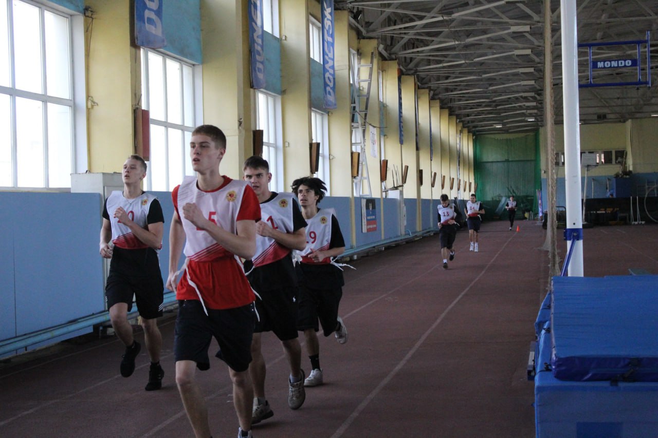 В Донецкой Народной Республике активно проходит прием нормативов Всероссийского физкультурно-спортивного комплекса “Готов к труду и обороне”! В Донецкой Народной Республике активно проходит прием нормативов Всероссийского физкультурно-спортивного комплекса “Готов к труду и обороне”!