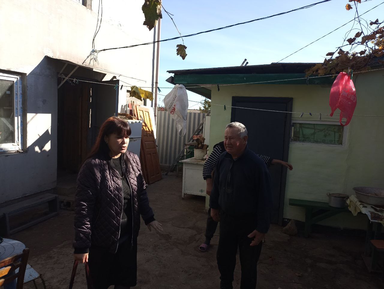 Заместитель Главы Администрации Мангушского округа Алена Кошевая встретилась с жителями села Портовское Заместитель Главы Администрации Мангушского округа Алена Кошевая встретилась с жителями села Портовское