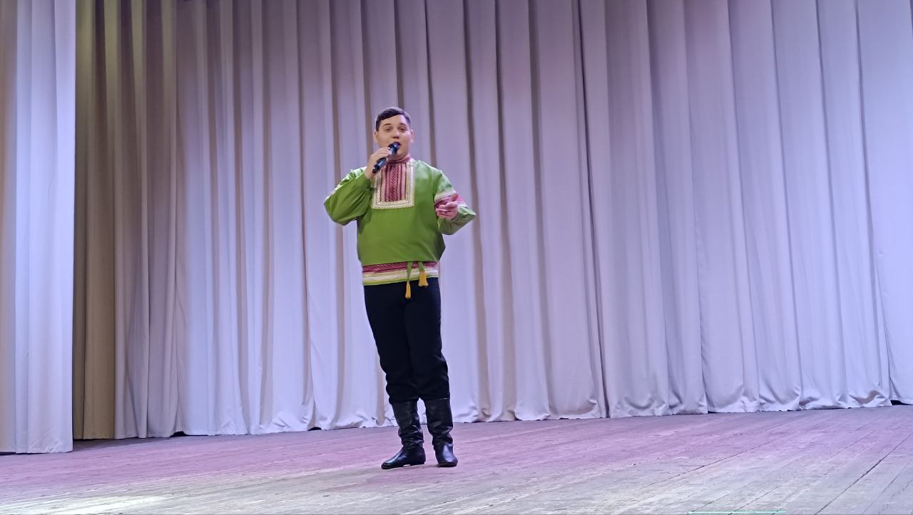 «МНОГОНАЦИОНАЛЬНЫЙ ДОНБАСС» «МНОГОНАЦИОНАЛЬНЫЙ ДОНБАСС»