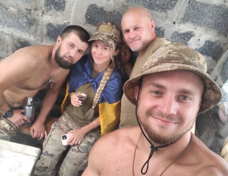 Носило по всему фронту: Норвежскую наёмницу с наградным крестом приговорили к 13 годам Носило по всему фронту: Норвежскую наёмницу с наградным крестом приговорили к 13 годам