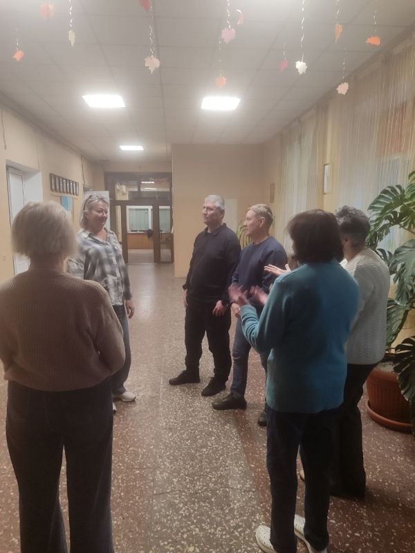 По поручению Главы ДНР Дениса Пушилина в Ворошиловском внутригордском районе продолжаются встречи с населением