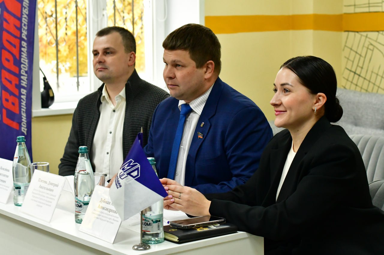 Депутаты Народного Совета продолжают быть наставниками для молодежи