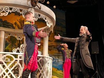 В Донецкой муздраме прошла премьера спектакля «Так не бывает!»